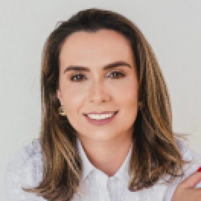 Caroline Saviolli